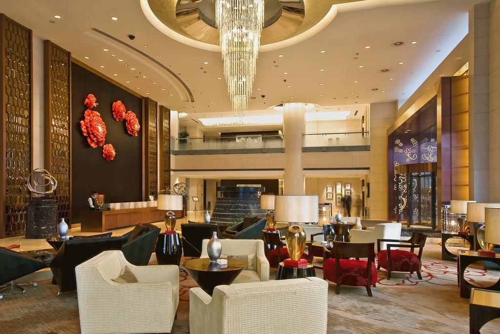 Chongqing Oriental Hotel Exterior photo